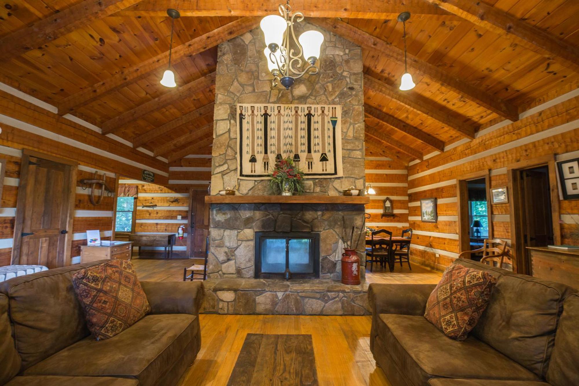 Вилла Springmaid Mountain Spruce Pine Экстерьер фото